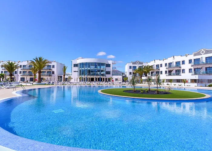 Cordial Marina Blanca Hotel