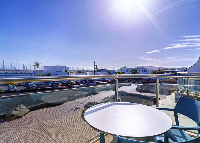 Cordial Marina Blanca Hotel