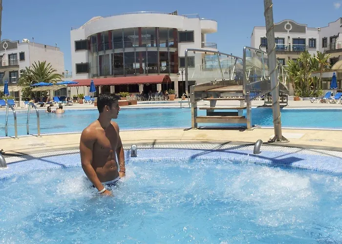 Cordial Marina Blanca 4*