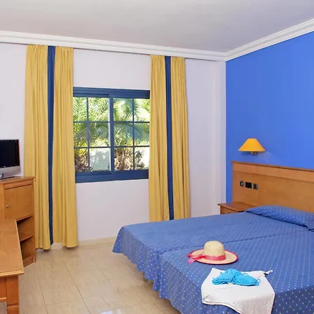 Cordial Marina Blanca 4*