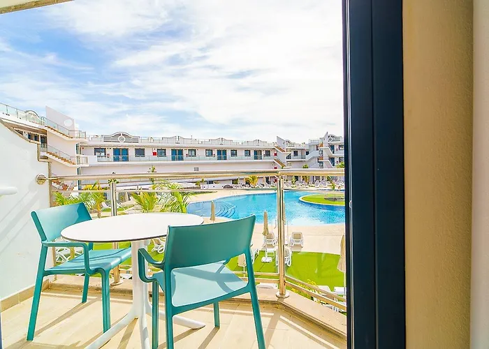 Cordial Marina Blanca 酒店 4*