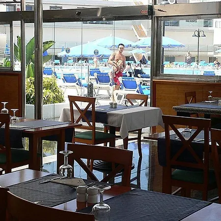 Cordial Marina Blanca Hotel 4*