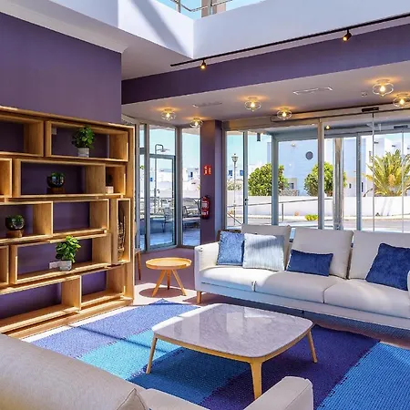 Cordial Marina Blanca بلايا بلانكا