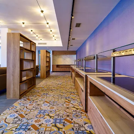 Cordial Marina Blanca فندق 4*