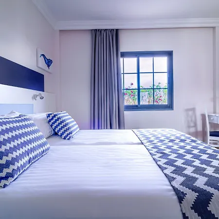 Cordial Marina Blanca بلايا بلانكا